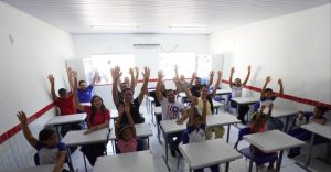 Detinha participa de grande dia de conquistas e entregas para Presidente Juscelino
