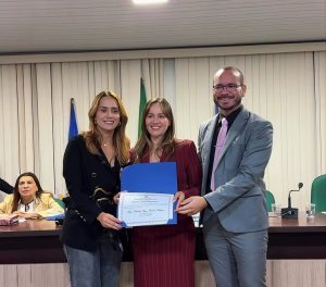 Reconhecimento ao trabalho: Deputada Detinha recebe o Título de Cidadã Ribamarense em sessão solene na Câmara Municipal
