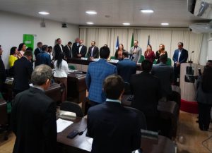 Reconhecimento ao trabalho: Deputada Detinha recebe o Título de Cidadã Ribamarense em sessão solene na Câmara Municipal