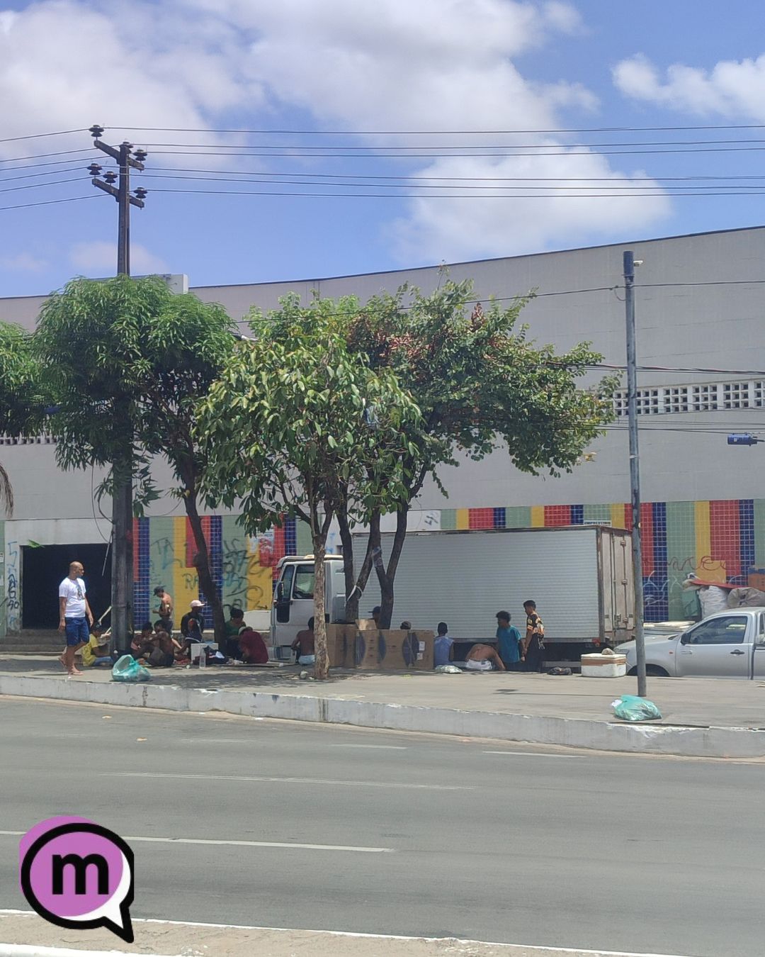 MATEUS DO COHATRAC TEM CORREDORES INTERDITADOS POR INFESTAÇÃO DE BARATAS_20251028_105916_0000